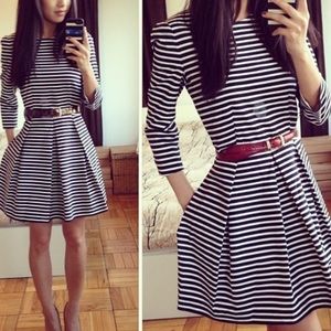 Gap Striped Dress with 3/4 Sleeves and Pockets